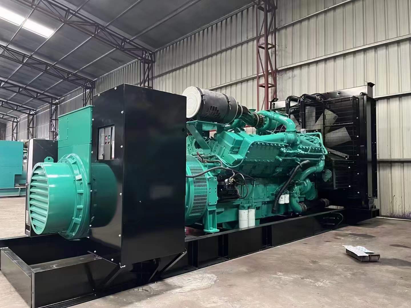 陵川如何降低 800kW 柴油发电机输出电流的波动？