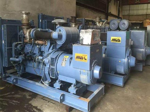 陵川发电机组带负载降电压是什么原因照成的？